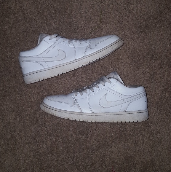 air jordan retro 1 low white